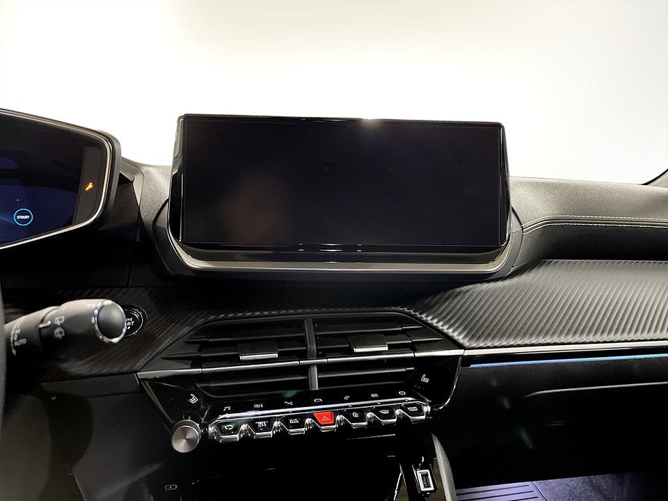 Bild på Peugeot 2008 GT 1.2 PT 130hk Aut - B-KAMERA, CARPLAY