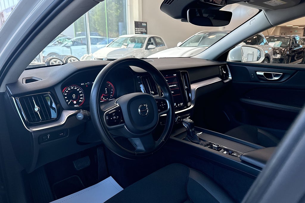Volvo V60 Cross Country D4 AWD Aut 190hk Kamera/Dvärm/Pilot/CarPlay/Vo