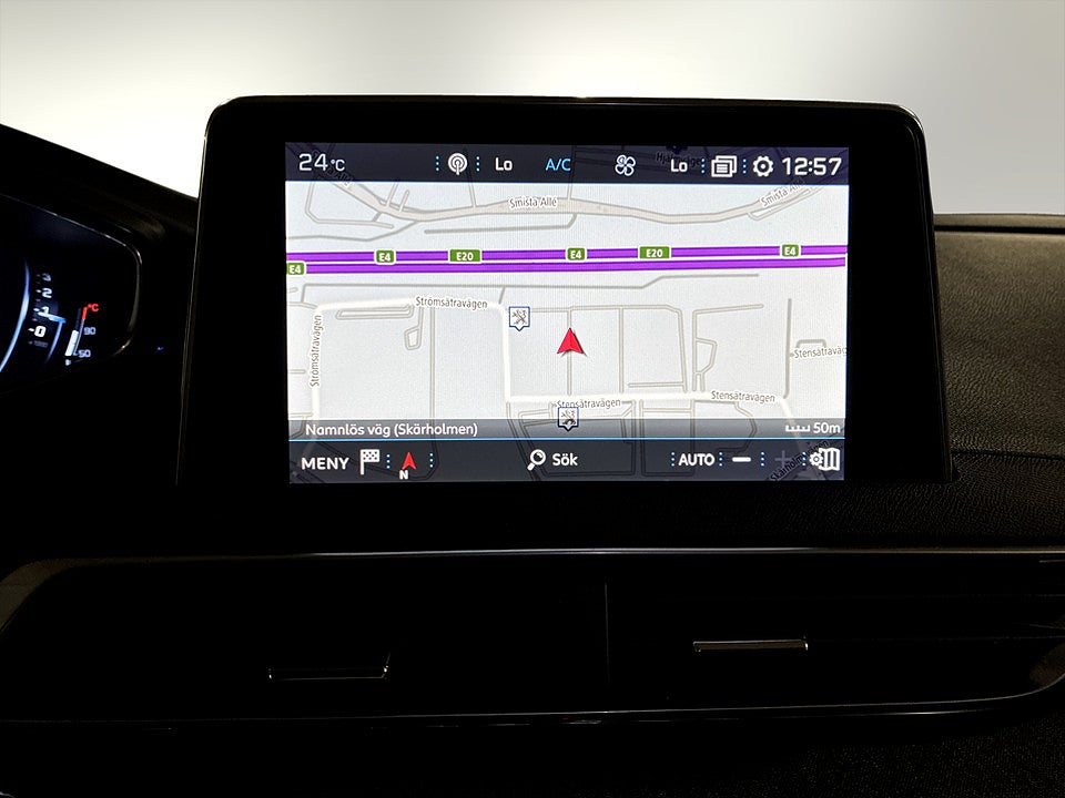 Bild på Peugeot 3008 Allure 1.2 PT 130hk Aut B-KAMERA CARPLAY