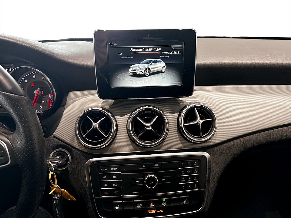 Bild på Mercedes-Benz GLA 200 Urban line 156hk BLUETOOTH FARTHÅLLARE