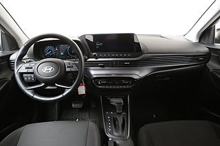 Halvkombi Hyundai i20 12 av 18