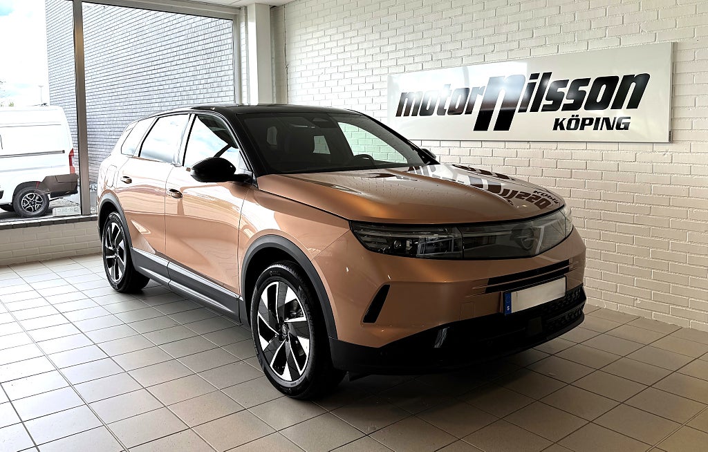 Opel Grandland Ultimate Plug-in Hybrid Serviceavtal 3År/6.000 Mil 