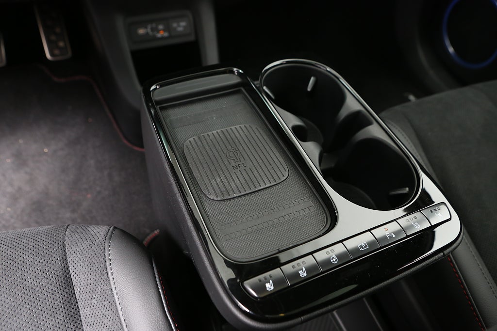 Hyundai IONIQ 5 84 kWh AWD N-Line / Soltak / Tech-paket - Demobil 2025