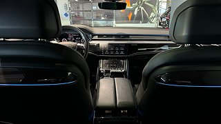 Sedan Audi S8 8 av 18