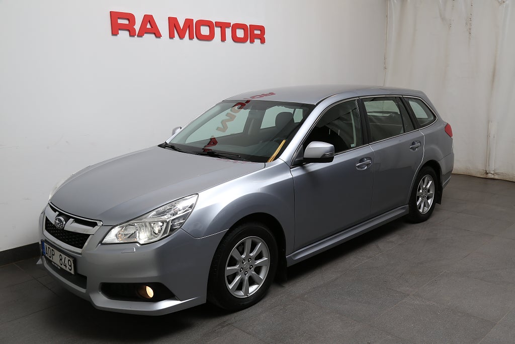 Subaru Legacy 2,5i 173hk Business AWD Kombi Motorv Drag 2013