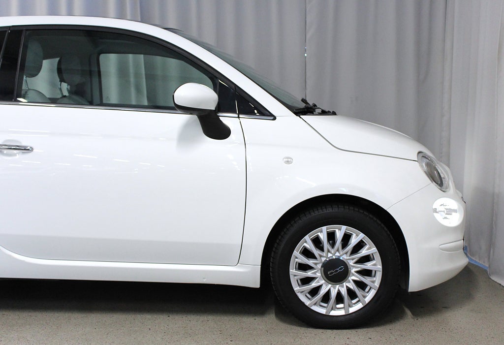 Fiat 500 1.2 69hk Lounge, Panorama, S&V-hjul, Lågmil