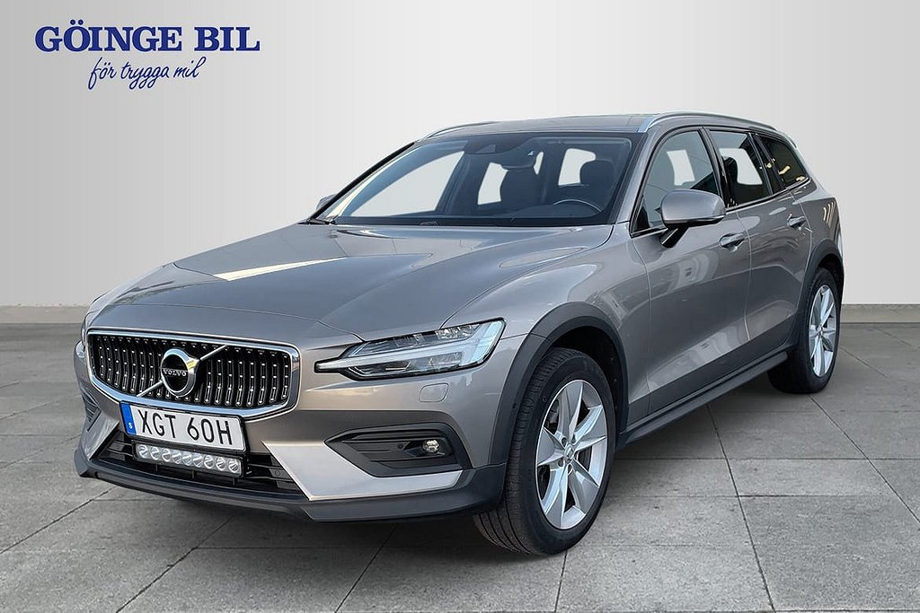 Volvo V60 Cross Country D4 AWD Adv. Edt Drag / Kamera / Navi / Harman/Kardon