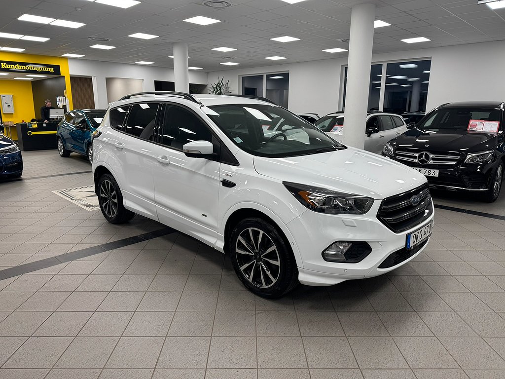 Ford Kuga 2.0 TDCi AWD Powershift ST-Line Carplay Backkamera