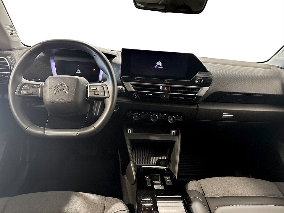 Bild på Citroën C4 X Shine 1.2 PT 130hk Aut - B-KAMERA, CARPLAY
