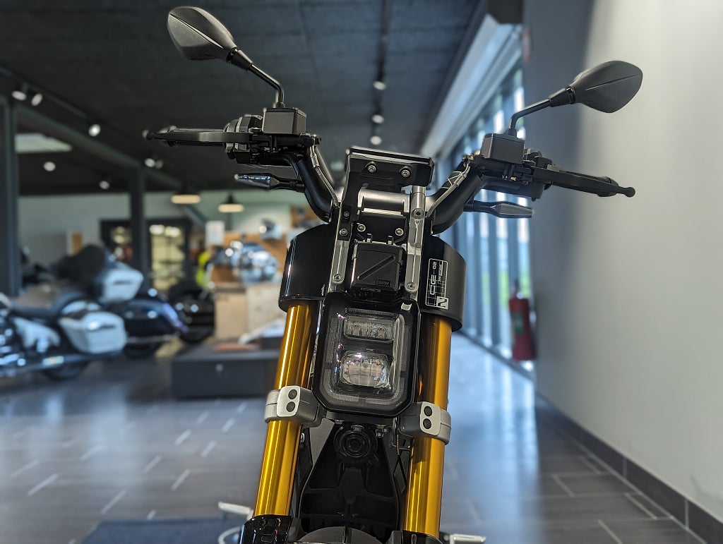 BMW CE02 Moped .Ord pris: 93.345kr NU: 49.900kr!Highline.Omg lev.