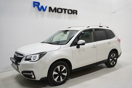 Subaru Forester 2.0 4WD 147hk Backkamera M-värmare Dragkrok MOMS BT