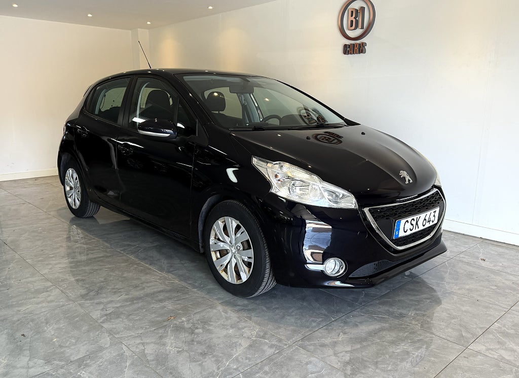 Peugeot 208  1.4 e-HDi EGS AUTOMAT NYBES P-SENSORER KAMREMBYTT