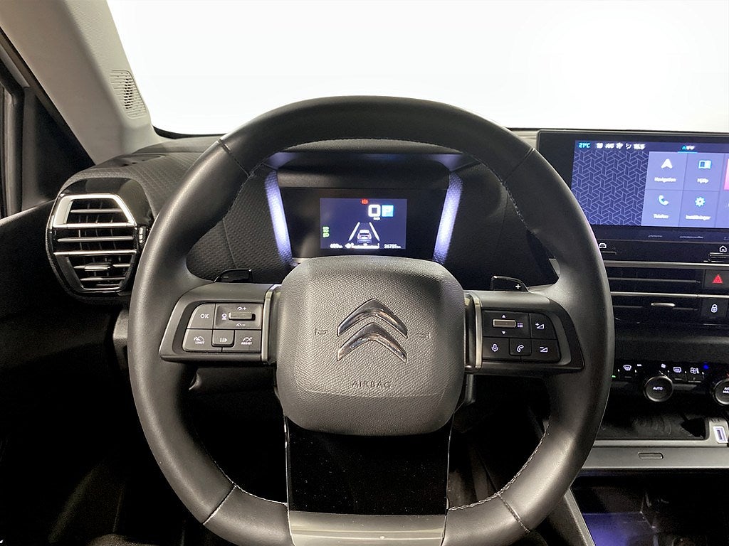 Bild på Citroën C4 Shine 1.2 PT 130hk Aut - 360-KAMERA, CARPLAY