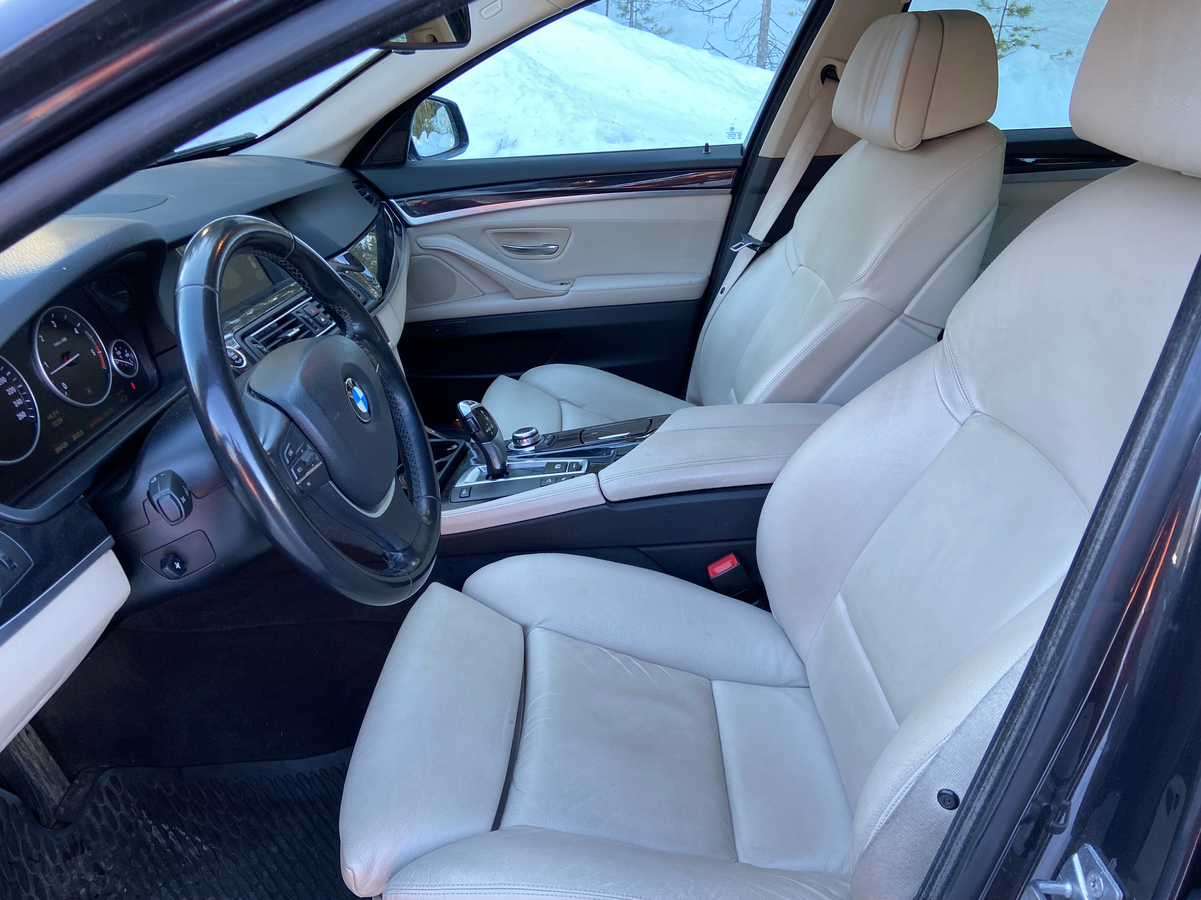 BMW 530 2011, bild 4/35