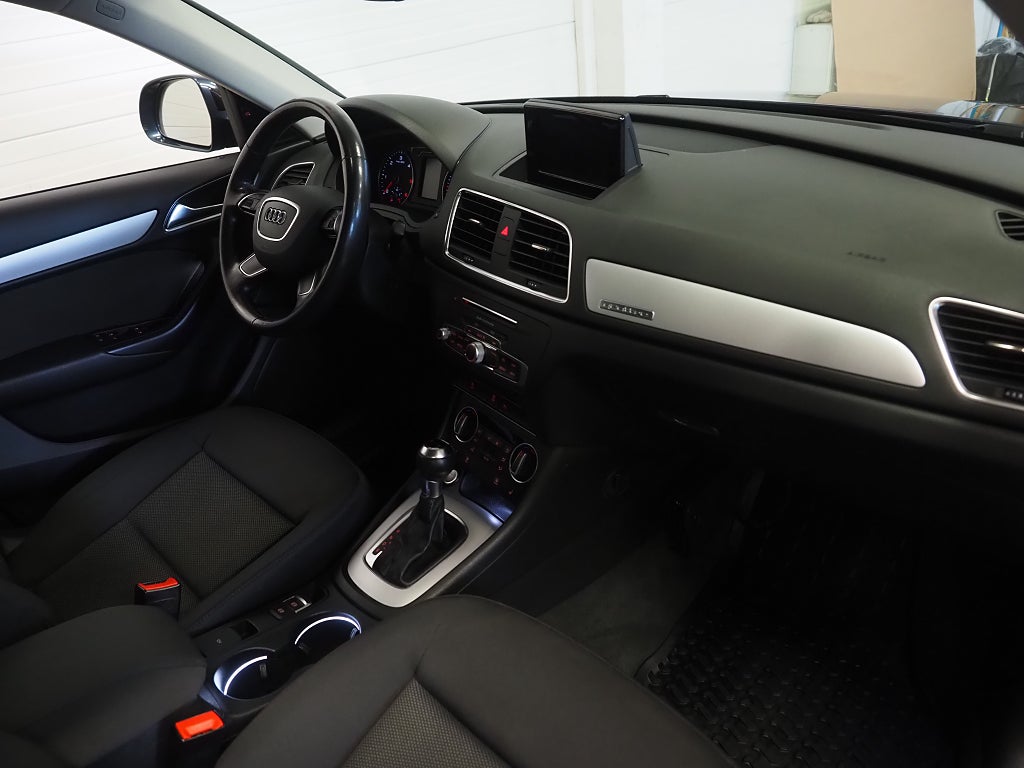Audi Q3 TDI 150hk quattro S-Tronic | Drag | Pano | Navi | 2018
