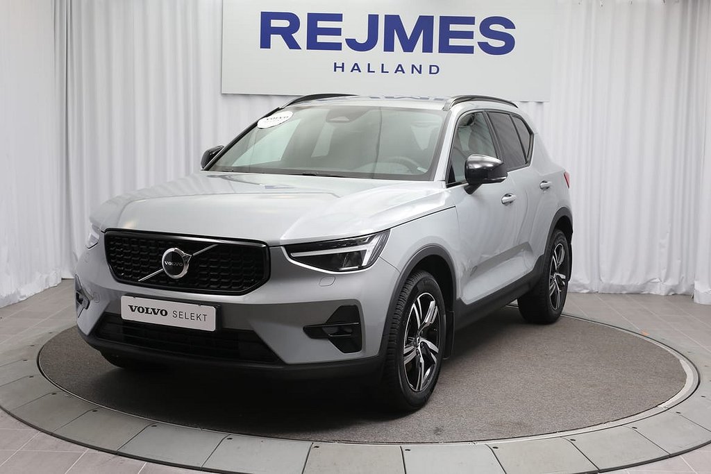 Volvo XC40 B4 FWD Bensin Plus Dark Drag Motorstol Förarstöd