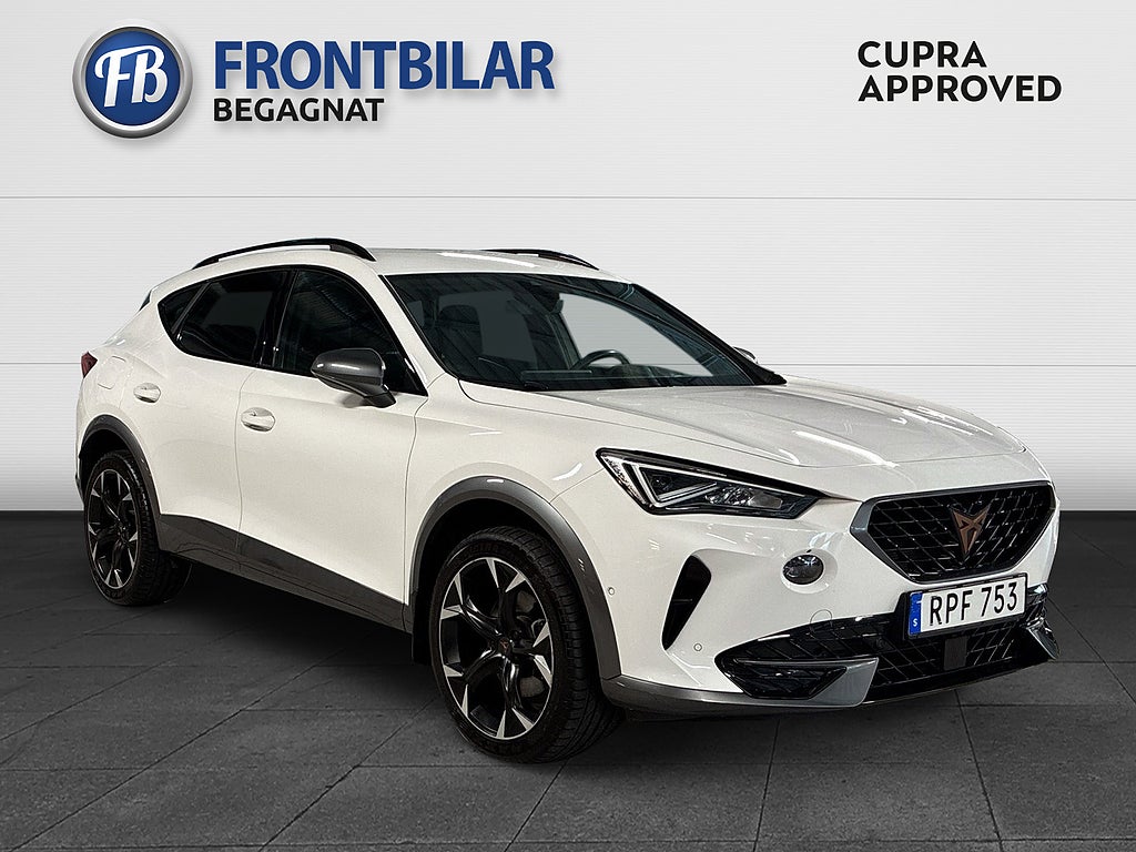 Cupra Formentor 1.5TSI/B-kamera/El-Drag/Full Link/Ambient Light/19"