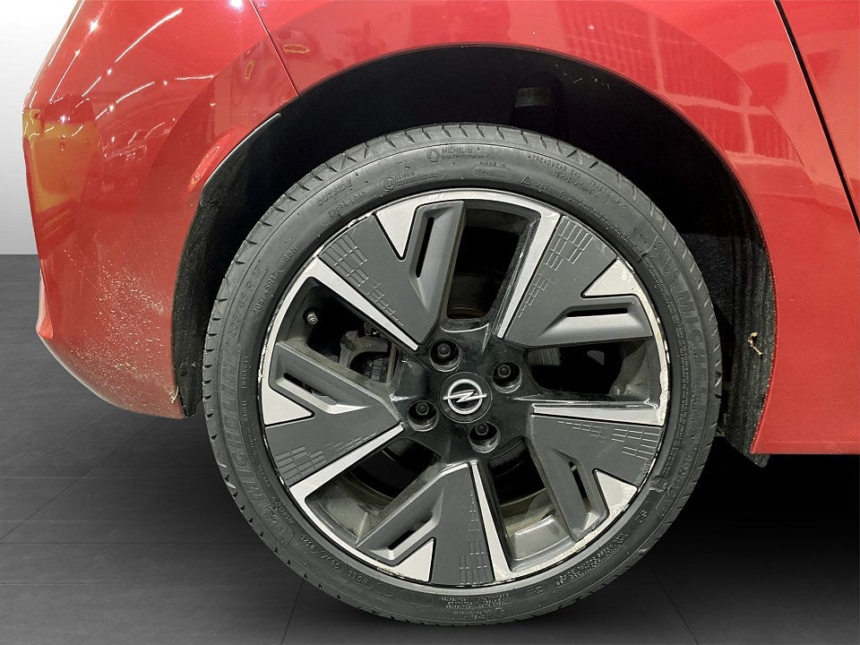 Bild på Opel Corsa-e GSi 50kWh 136hk Aut - B-KAMERA, CARPLAY