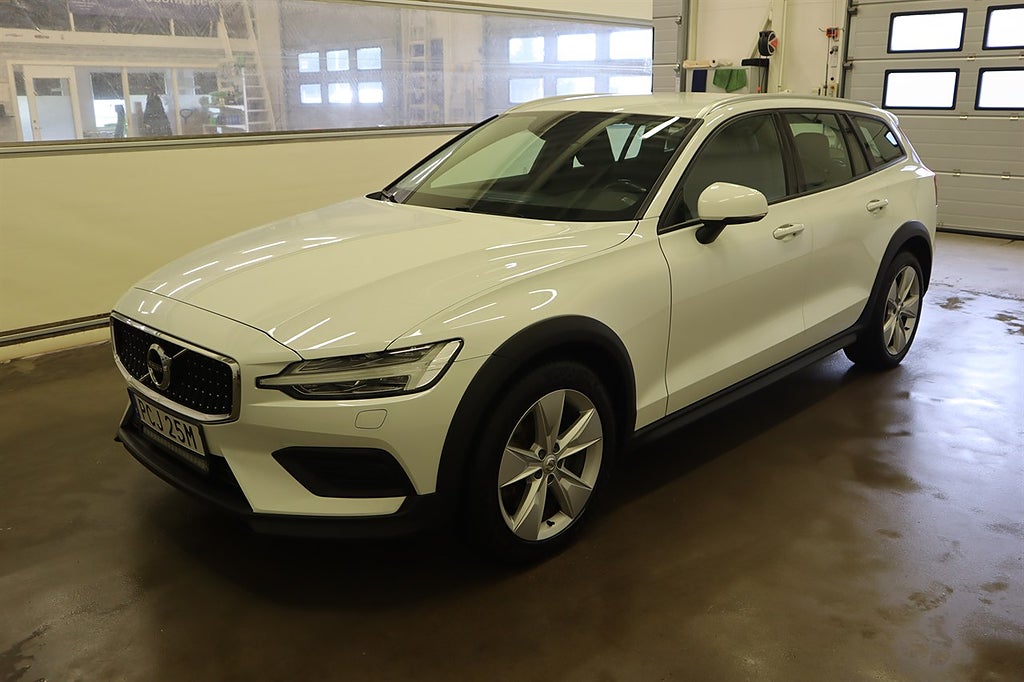Volvo V60 Cross Country D4 AWD Momentum AUT DRAG GPS VHJUL