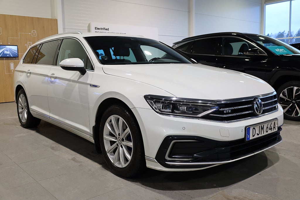 Volkswagen Passat GTE 1,4 TSI 218hk Skinn Kamera Värmare Navi Drag 2020