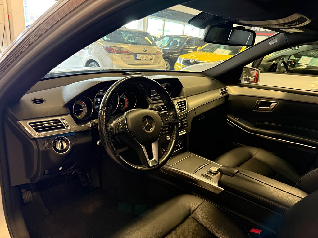 Mercedes-Benz E220 2014 - miniatyr 11