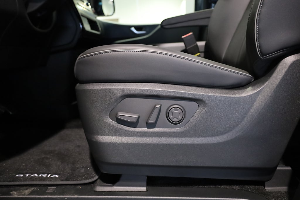 Hyundai Staria Calligraphy 7-sits 84kWh 430km räckvidd WLTP 2027