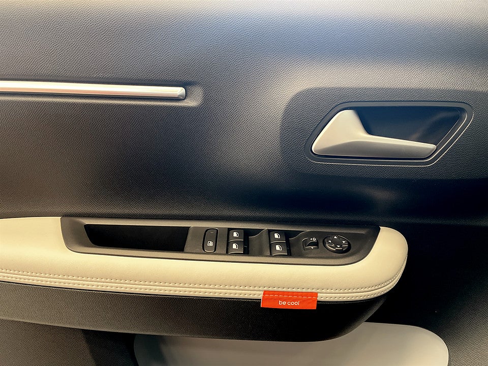 Bild på Citroën E-C3 MAX 44kWh Aut - BACKKAMERA, CARPLAY