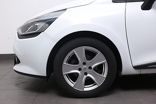 Halvkombi Renault Clio 8 av 21