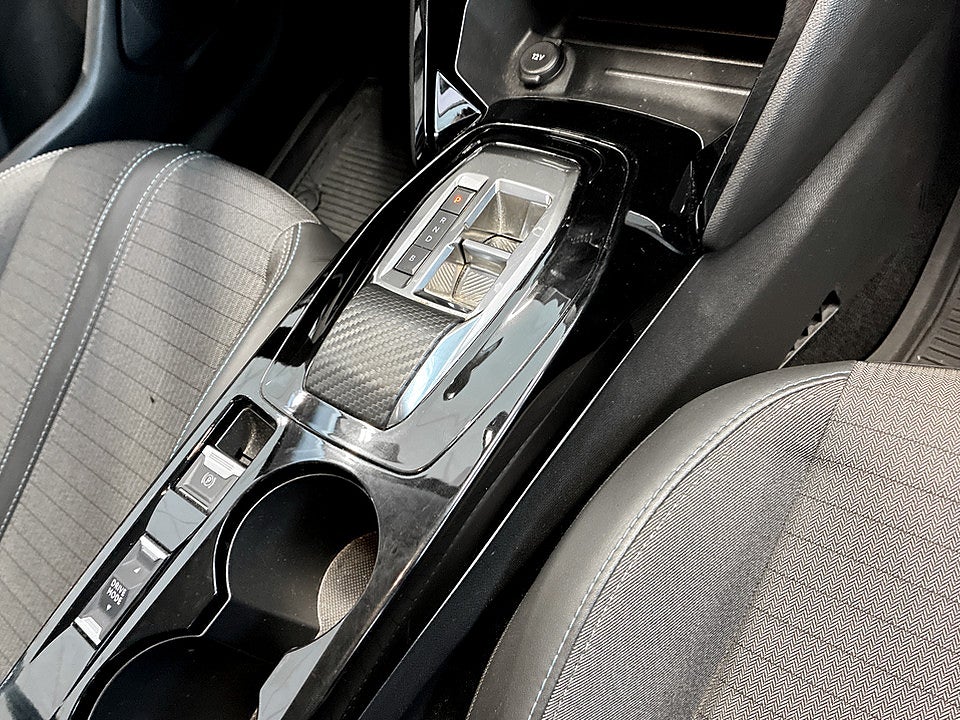 Bild på Peugeot E-208 Active 50 kWh 136hk Aut CARPLAY BACKSENSORER