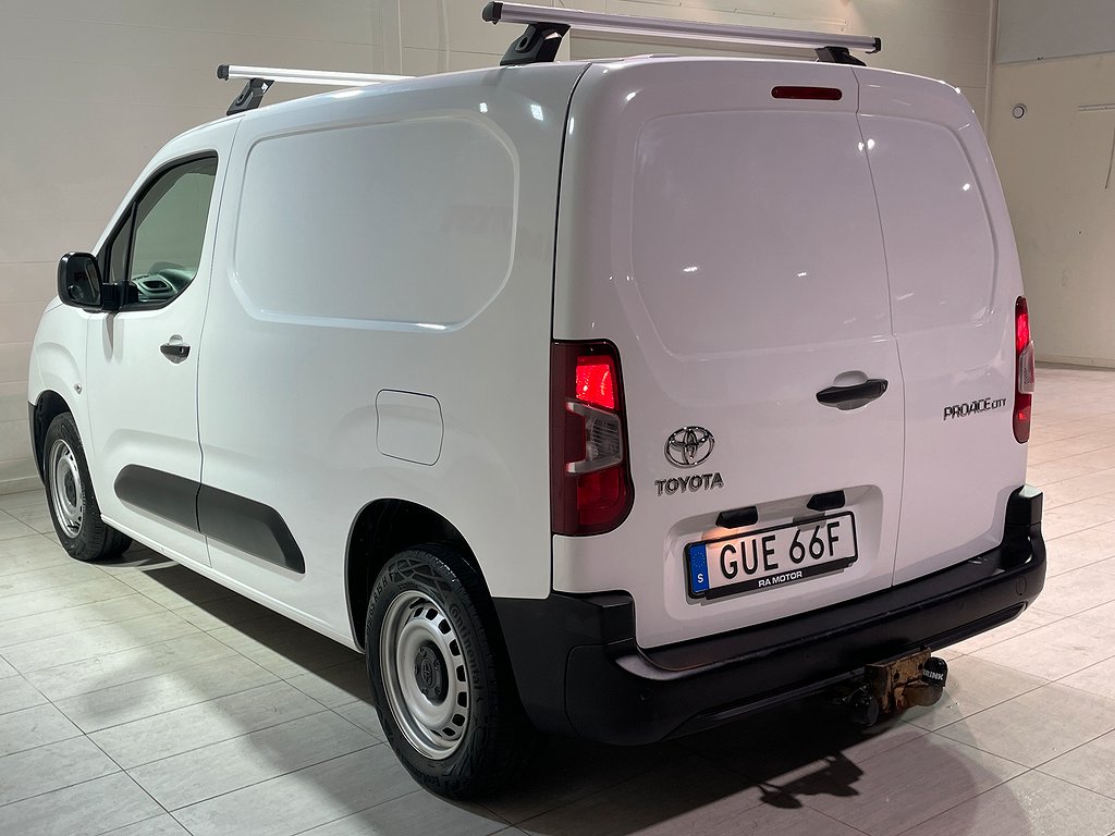 Toyota ProAce City 1.2 | MOMS | Drag | 1 ägare 2021