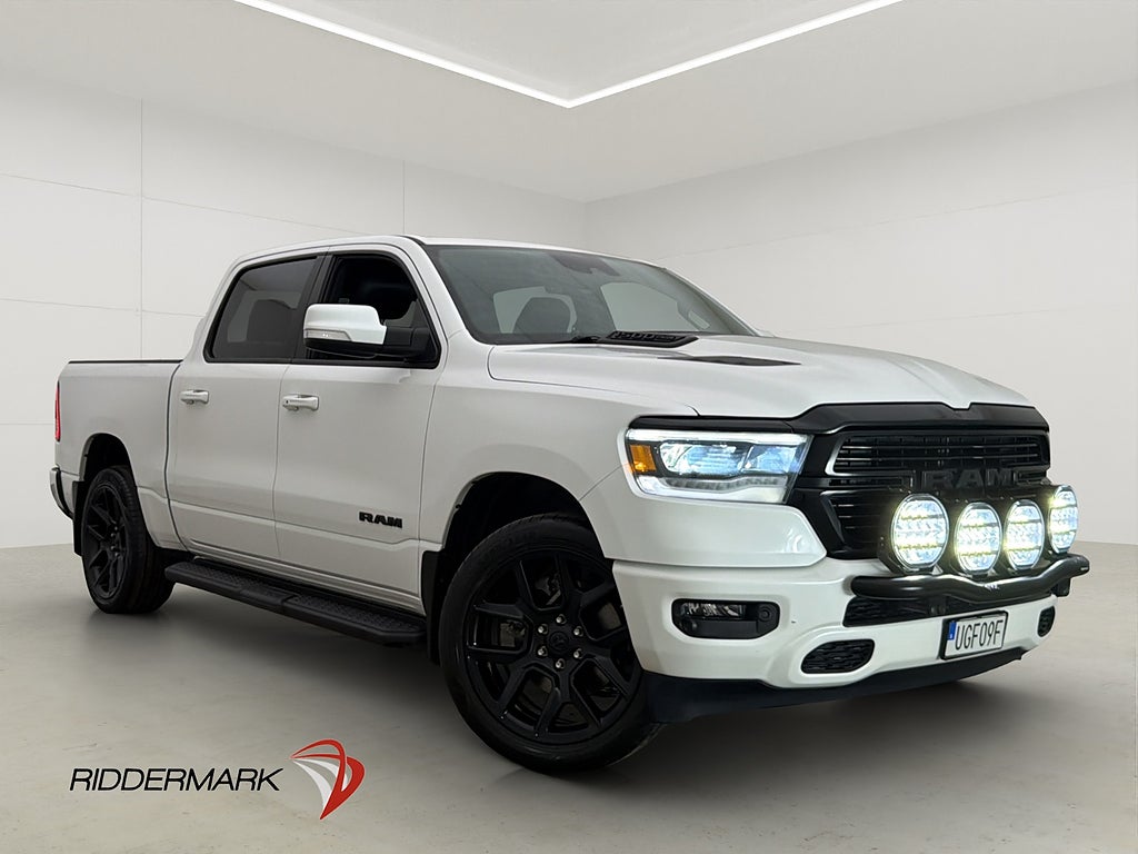 Dodge RAM 1500 Sport Night V8 4x4 L-Släde HUD Skinn H/K Moms