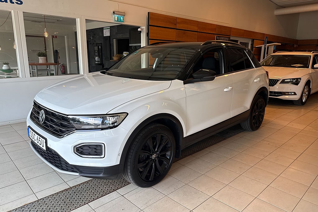 Volkswagen T-Roc 2.0 TSI Aut 4Motion GT Värmare Drag 2022 till salu hos Magnus Bil