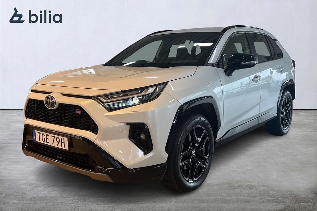 Toyota RAV4 2,5 HYBRID AWD-I GR SPORT - NYSERVAD - PÄRLEMO