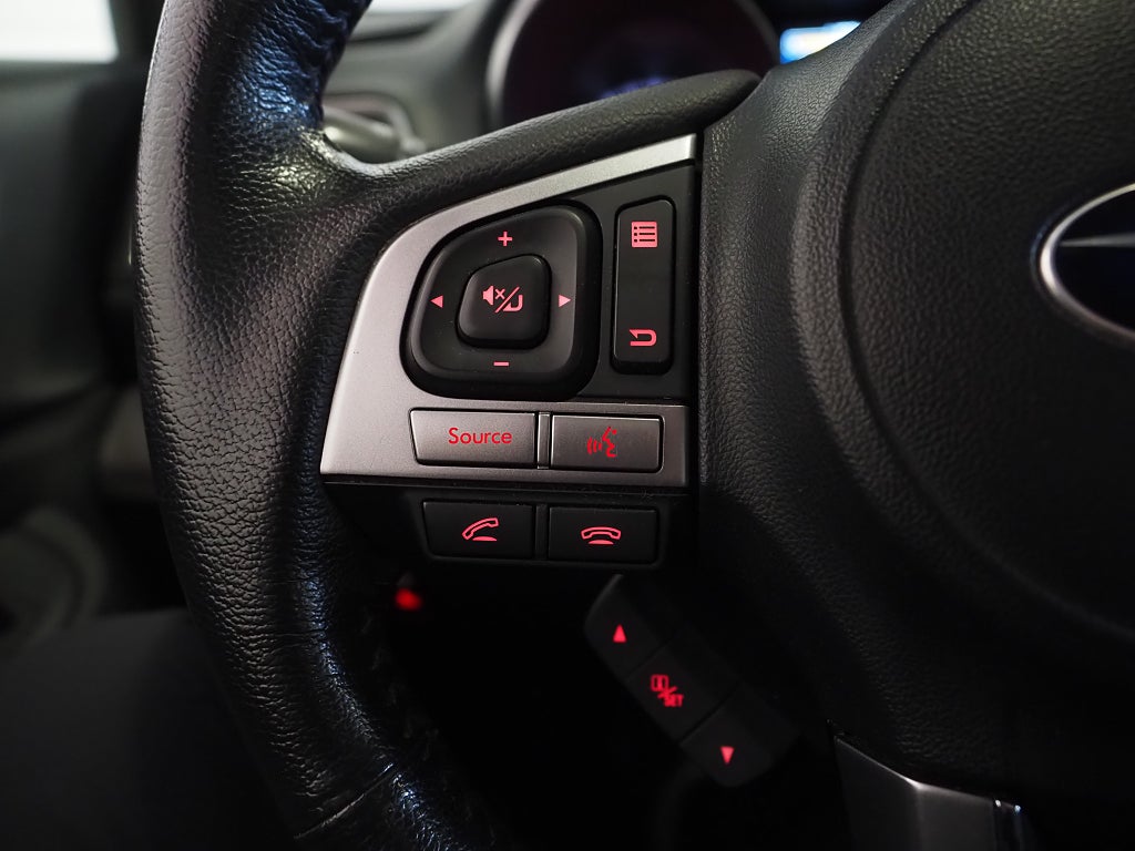 Subaru Outback 2.5 4WD 175hk Lineartronic Ridge Drag M-Värm Kamera 2017