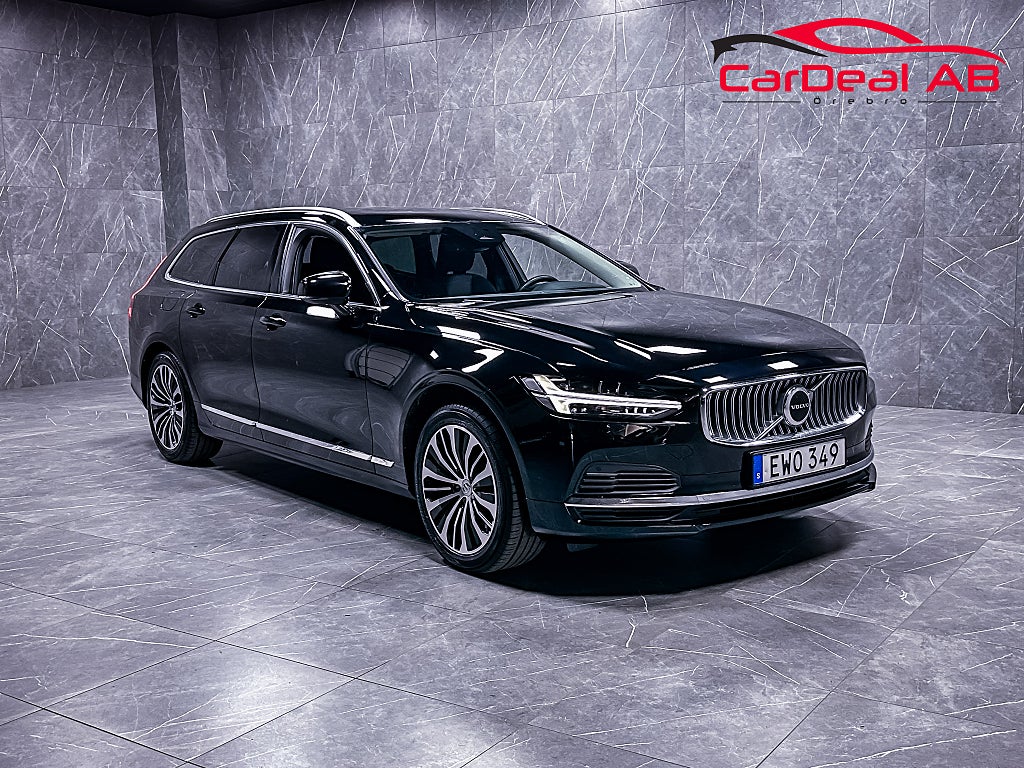 Volvo V90 Recharge T6 AWD Core Bright Drag Navi 