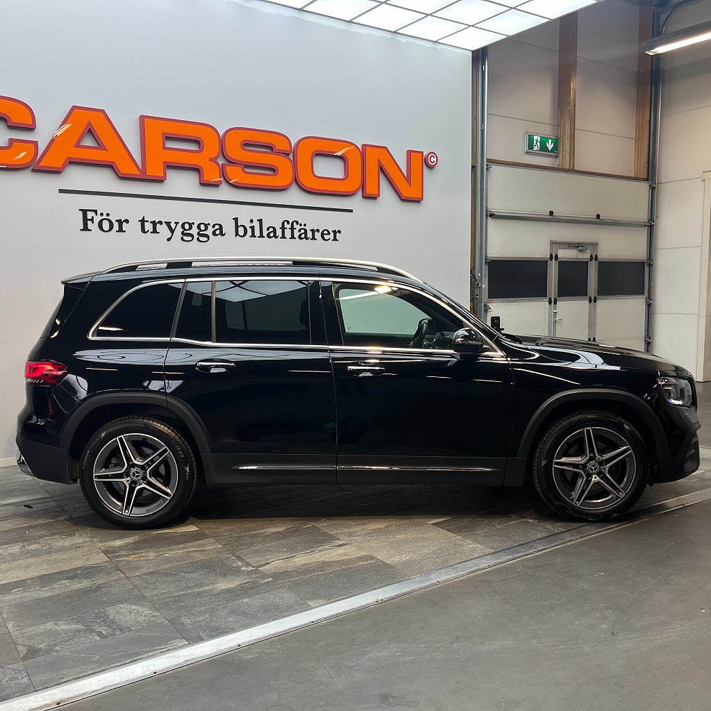 Mercedes-Benz GLB 200 d AMG Line Pano Navi Backkamera Widescreen 7-Sits
