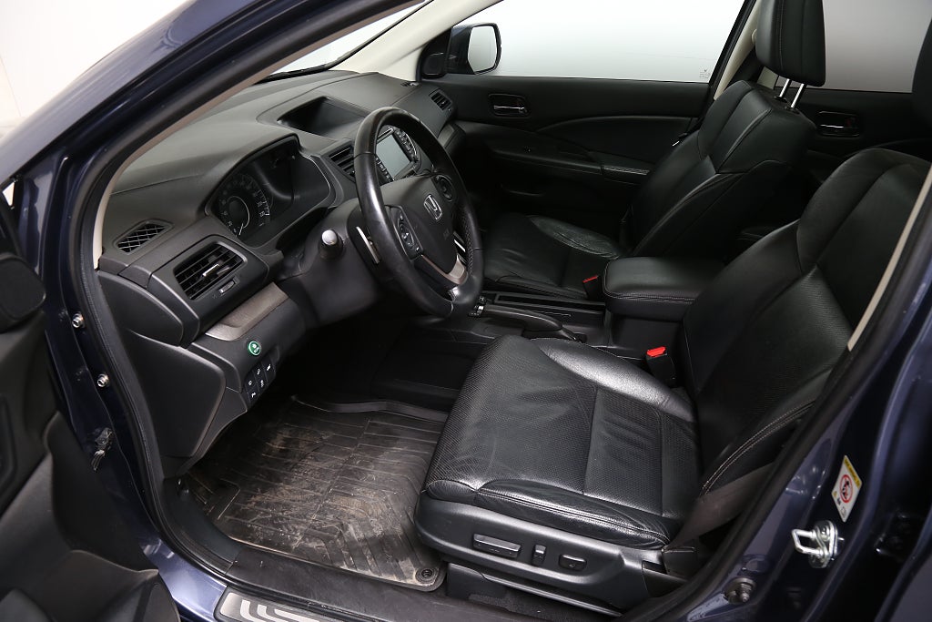 Honda CR-V 2,0 i-VTEC Executive Navi AWD Aut 1ägare Motorv Drag 2014