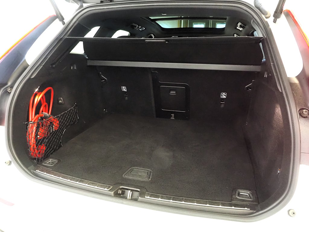 Volvo XC60 T8 Twin Engine 392hk AWD  R-Design |Drag|Pano|Navi|21"| 2020