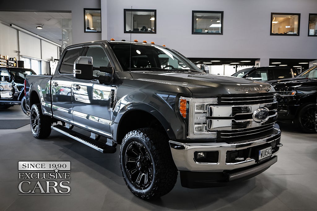 Ford F-250 Lariat 6.7L Powerstroke V8 Turbo Diesel 440hk 