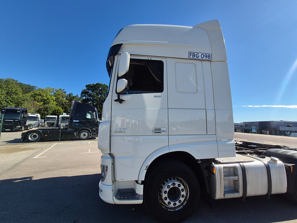 DAF XF 510 FTS 6x2 dragbil