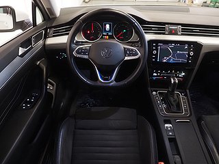 Kombi Volkswagen Passat 17 av 24