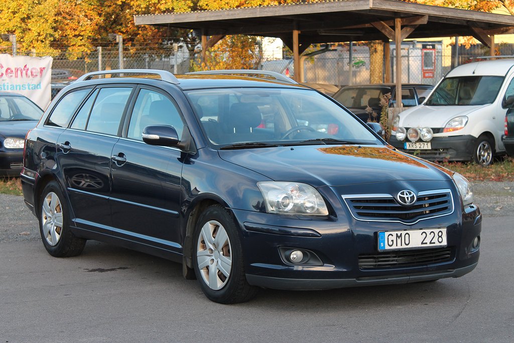 Toyota Avensis Kombi 2.0 D-4 VVT-i Euro 4