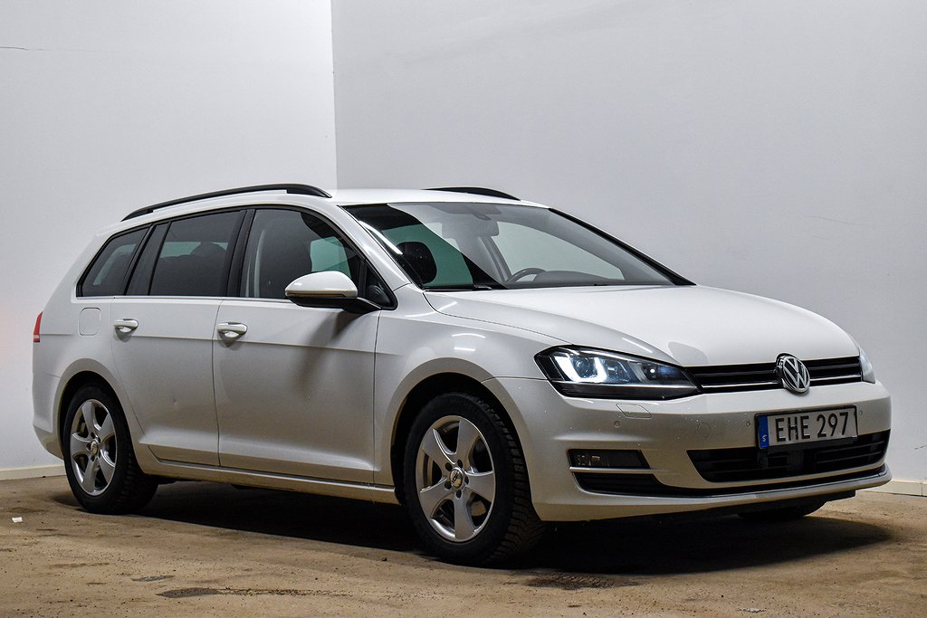 Volkswagen Golf Sportscombi 1.4TSI R-Line Dragkrok Värmare