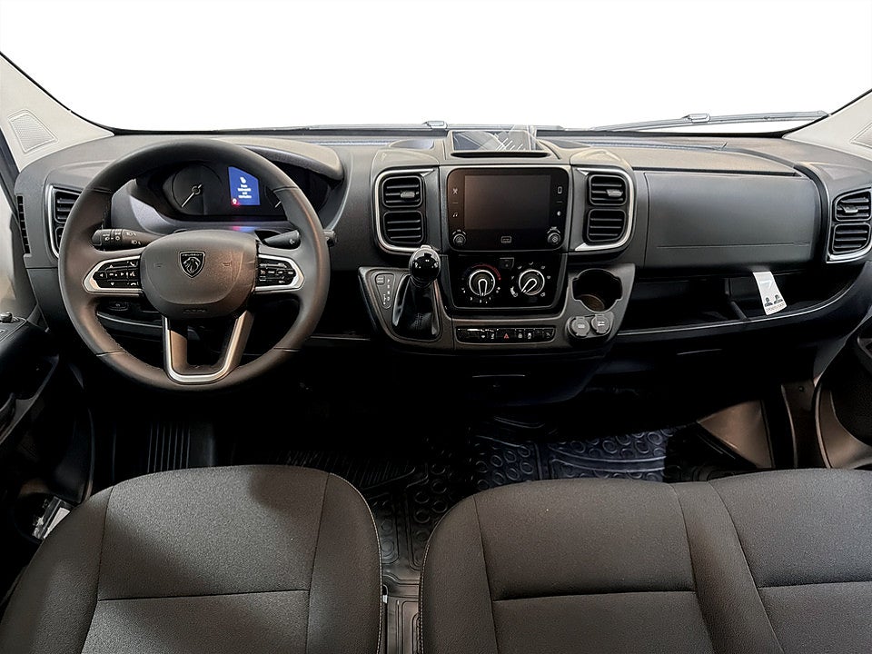 Bild på Peugeot Boxer Snoeks Crew Cab 180hk Aut L3H2 - OMGÅENDE LEVERANS!