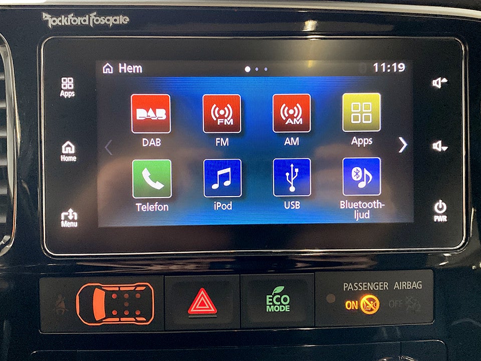 Bild på Mitsubishi Outlander PHEV Aut AWD B-KAMERA PANO ELSTOL 203hk