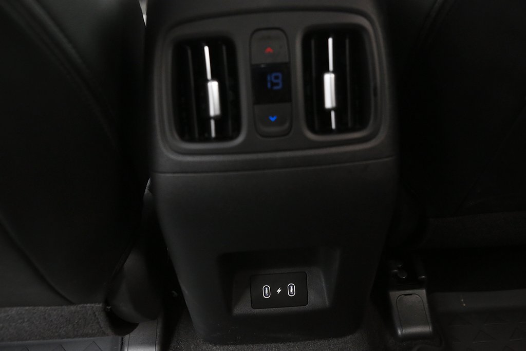 Hyundai Tucson 1.6 T MHEV Essential Automat - Moms 2025