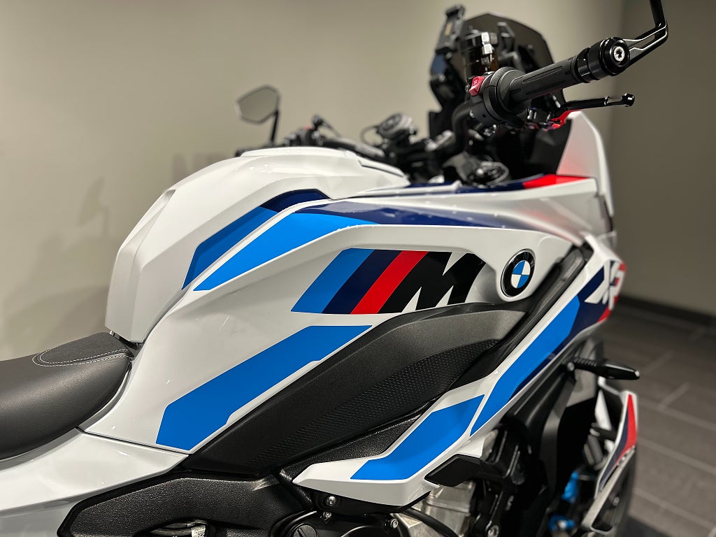 BMW M1000XR / Service-avtal / 26-års modell