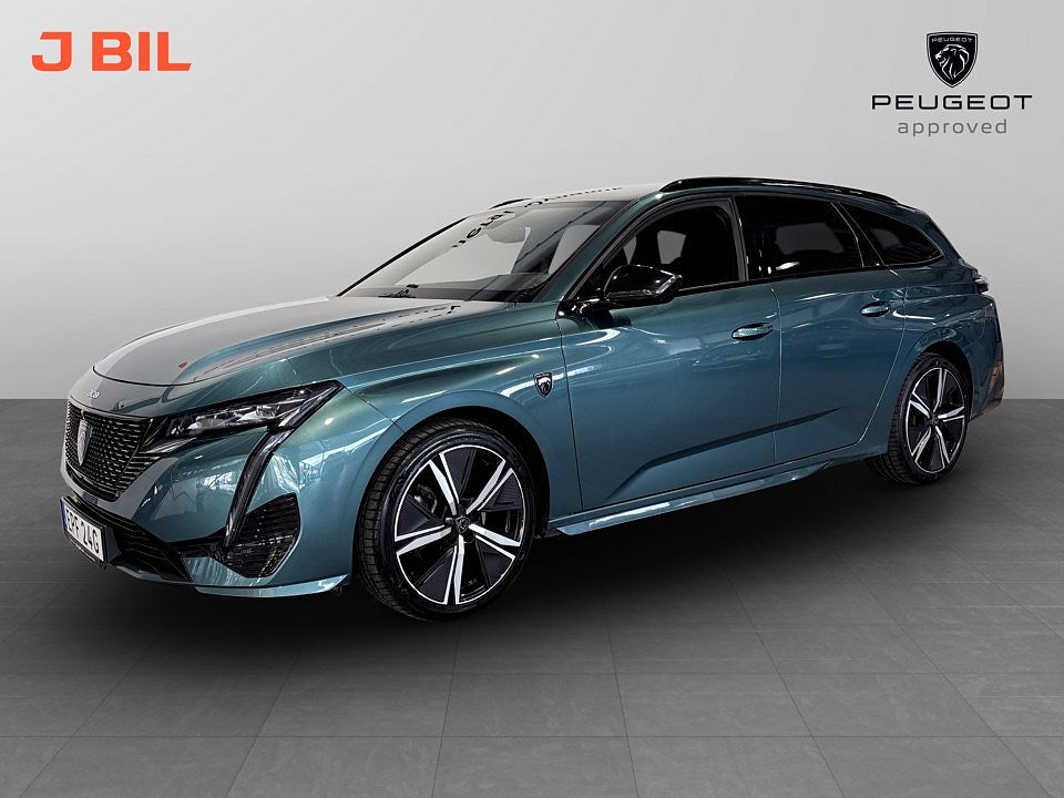 Bild på Peugeot 308 SW GT 1.2 PT 130hk Aut - B-KAMERA, CARPLAY