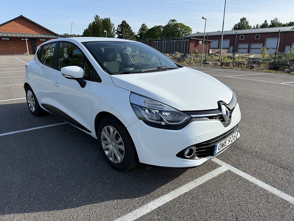Renault Clio 0.9 TCe Euro 5 nyb drag