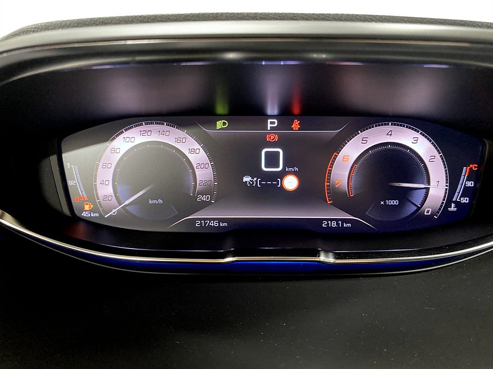 Bild på Peugeot 5008 GT 1,2 PT 130hk Aut 7-SITS B-KAMERA CARPLAY